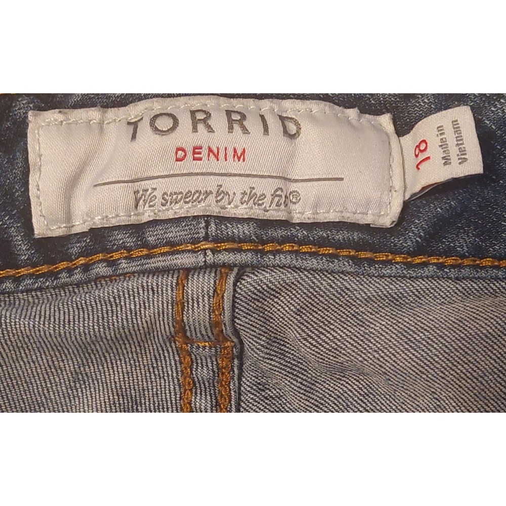 Torrid Raw Hem Distress Boyfriend Blue Jean SZ 18 - Picture 4 of 5